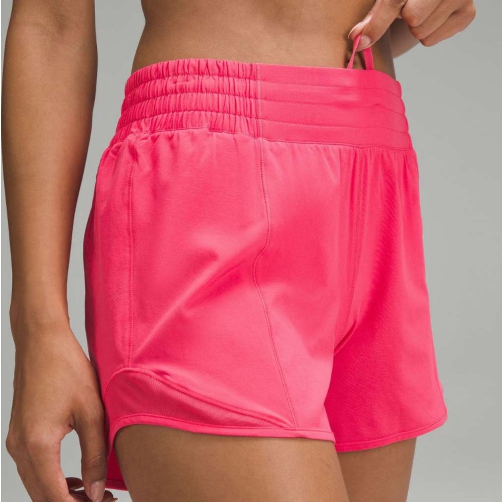 Lululemon pink hotty hot shorts 6 tall